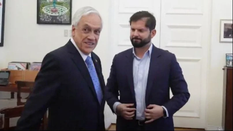 Gobierno analiza opción de edificar una estatua de Piñera en La Moneda