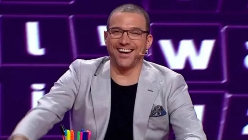 Julián Elfenbein.