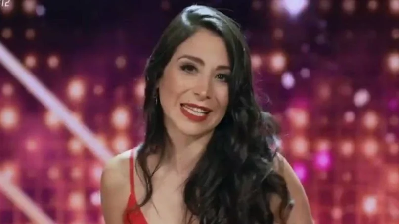 "Te pareces mucho a...": Yamna Lobos luce radical cambio de look