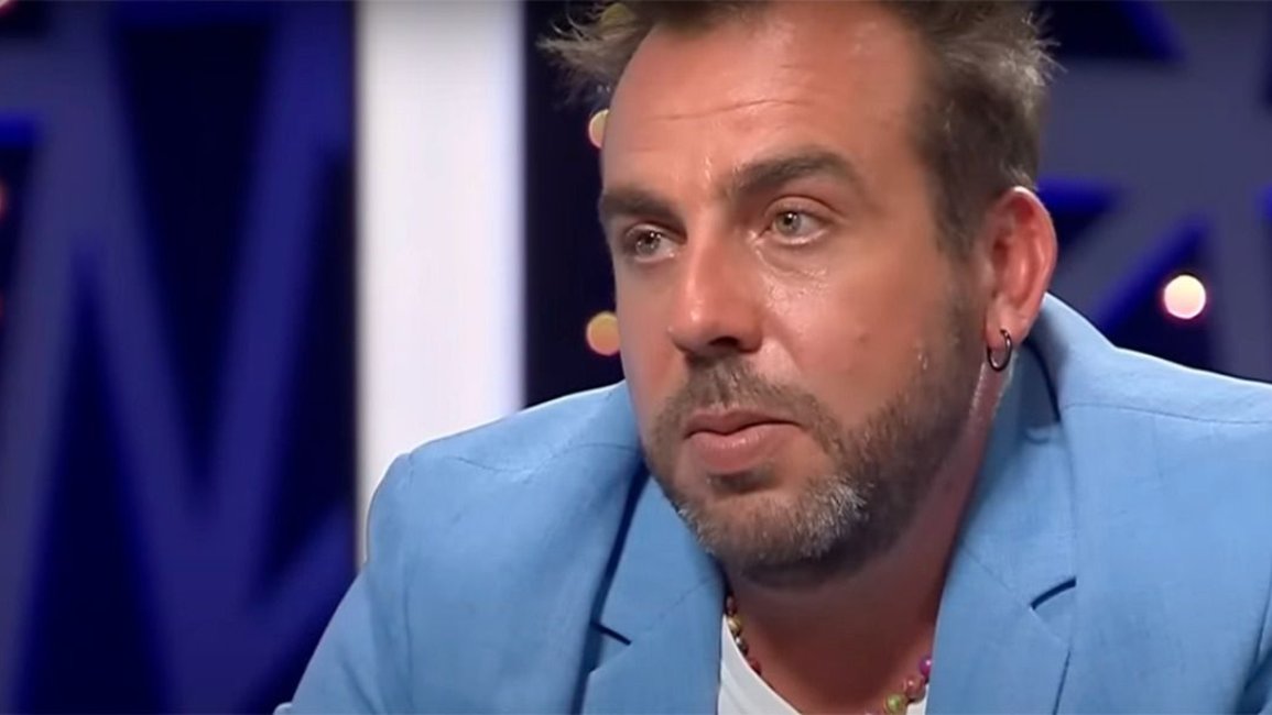 Policía fue a notificar a Francisco Kaminski a Radio Corazón