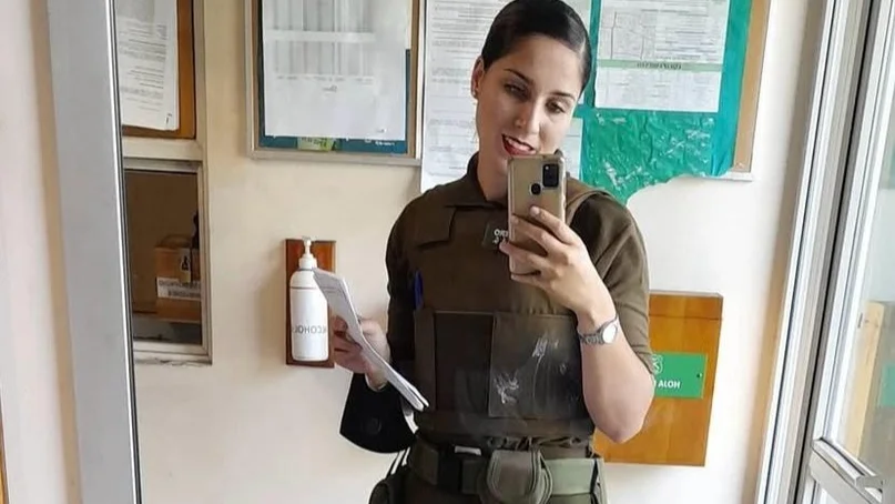 Ex Carabinera Javiera Maureen anuncia nuevo proyecto en honor a las Glorias Navales junto a Diego González