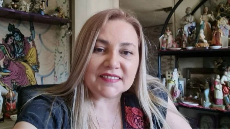 Latife Soto.