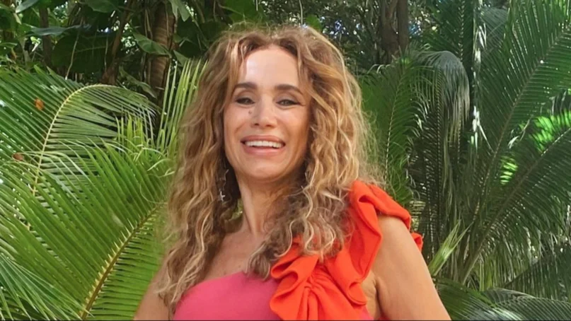Alejandra Fosalba responde a desubicado comentario por sus fotos en la playa
